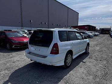 Крышка багажника Subaru, 2002 г., Б/у, Оригинал at lalafo.kg Крышка багажника Subaru, 2002 г., Б/у, Оригинал