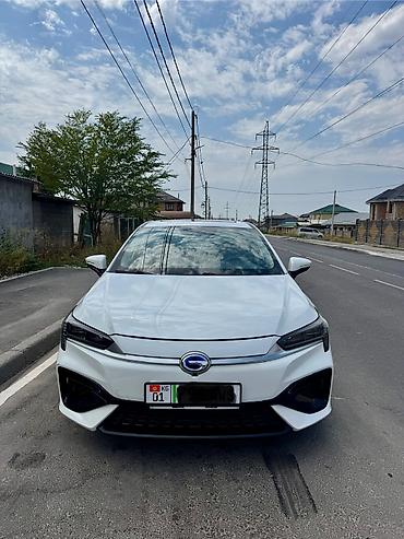 GAC: Gac aion s 2021 г Пробег 86000 км Сох: 94% Запас ход: 460км — 2