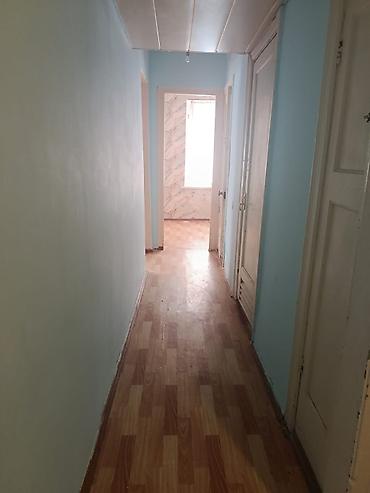 Uzunmüddətli kirayə mənzillər: Bileceride ploşada yaxin 2/2 mertebesinde 2 otaqli bina evi 350 — 9