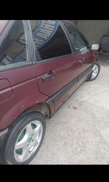 волсфаген голф: Volkswagen Passat: 1991 г., 1.8 л, Механика, Бензин, Седан