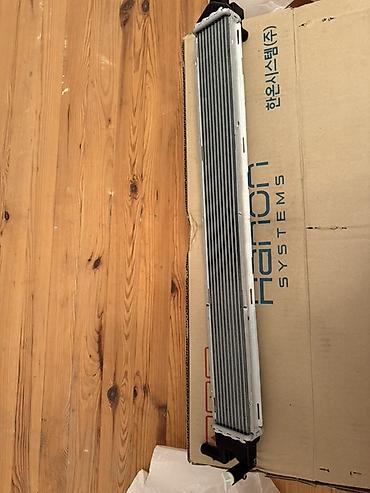 2107 radiator: Hyundai Sonata Hybrid radiatoru (OEM – Hanon Systems) Satılır: Hyundai — 2
