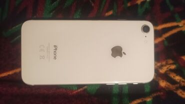 обменяю на телефон: IPhone 8, Б/у, 64 ГБ, Белый, Зарядное устройство, 100 %