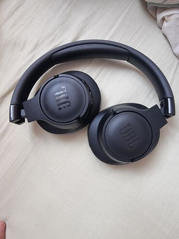 Микрофоны: Б/у Беспроводные (Bluetooth) Наушники, JBL, цвет - Черный