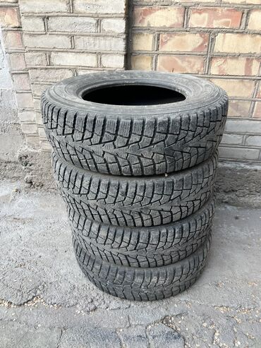 Шины: Шины 225 / 70 / R 16, Всесезонная, Комплект, Внедорожные (АТ/МТ), Китай, Maxxis