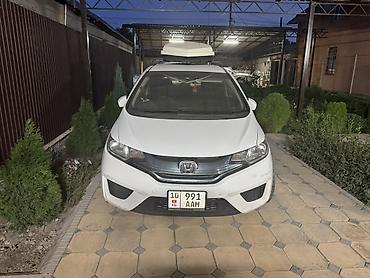e klass: Honda Fit: 2015 г., 1.5 л, Автомат, Гибрид, Хэтчбэк — 1
