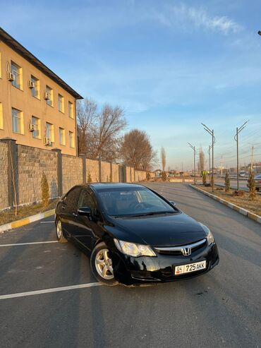 сивик левый: Honda Civic: 2009 г., 1.3 л, Вариатор, Гибрид, Седан