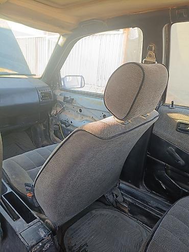 Volkswagen: Volkswagen Passat Variant: 1990 г., 1.8 л, Механика, Бензин, Универсал — 9