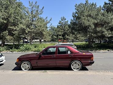 росо м7: Mercedes-Benz 190: 1992 г., 1.8 л, Механика, Бензин, Седан — 5