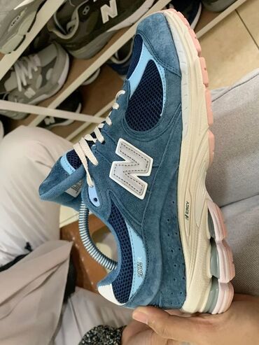 лоро пиано обувь бишкек цена: Кроссовкалар, 40, New Balance, Жаңы, түсү - Көк, Өзү алып кетүү
