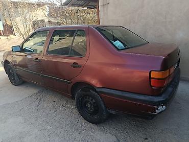 конда вит: Volkswagen Vento: 1993 г., 1.8 л, Механика, Бензин, Хэтчбэк — 6