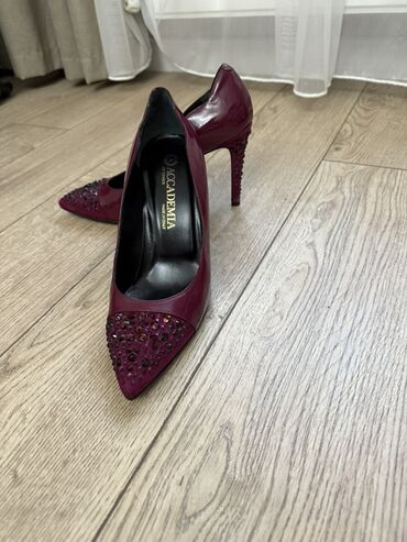 женские рубашки и блузки: Туфли, 39, Жаңы, түсү - Кызгылт көк, Өзү алып кетүү