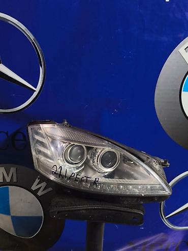 w221 фары: Передняя правая фара Mercedes-Benz 2010 г., Б/у, Оригинал, Япония — 1