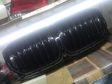 Решетки радиатора: Решетка радиатора BMW 2020 г., Б/у, Оригинал — 3