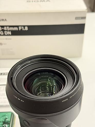 Фото и видеокамеры: Продаю Sigma 28-45mm f1.8 Sony E mount, полный кадр Покупал 7го — 4