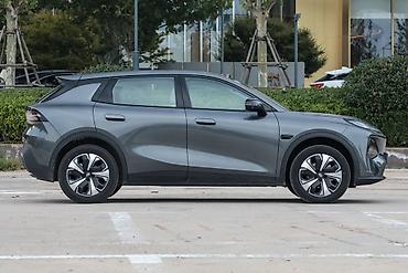 qiyuan a06: Changan Qiyuan Q05: 2026 г., 0.1 л, Автомат, Электромобиль, Кроссовер — 7