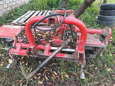 su cənləri islənmis: Kənd təsərrüfatı üçün traktor qoşqusu – frez/kultivator (PTO ilə — 1