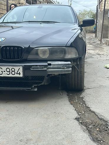 Tikiş maşınları: Tikiş maşını,averlok,ütü və s -da lalafo.az — 9 Tikiş maşınları: Tikiş maşını,averlok,ütü və s — 9