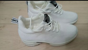 Босоножки, сандалии, шлепанцы: Басаножки — 20