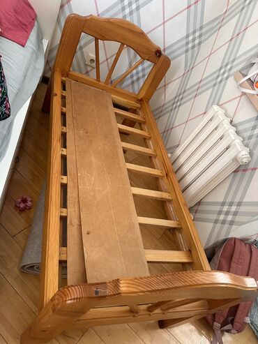 Другая детская мебель: Детская кровать 
140см/70см