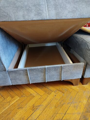 Divanlar: Künc divan, İşlənmiş, Açılan, Bazalı, Vеlur parça, Çatdırılma yoxdur — 11