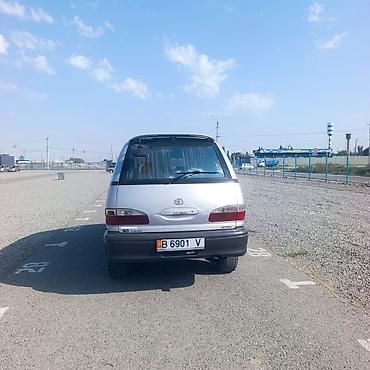 лобовое стекло е34: Toyota Estima: 1997 г., 2 л, Автомат, Дизель, Минивэн — 8