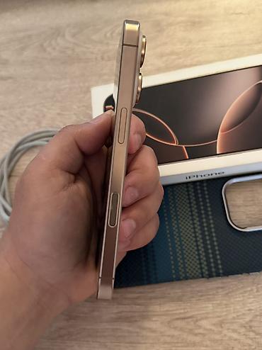 Apple iPhone: IPhone 16 Pro, 128 GB — 12