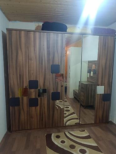 taxt kravati: Mebel dəsti – qonaq və yataq otağı üçün - Geniş şkaf: təbii ağac — 1
