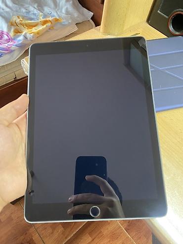 Планшеты: Планшет, Apple, память 32 ГБ, 10" - 11", Wi-Fi, Б/у, Классический цвет - Серый — 13