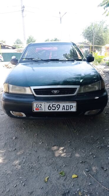 кузов нексия 2: Daewoo Nexia: 1999 г., 1.5 л, Механика, Бензин, Седан