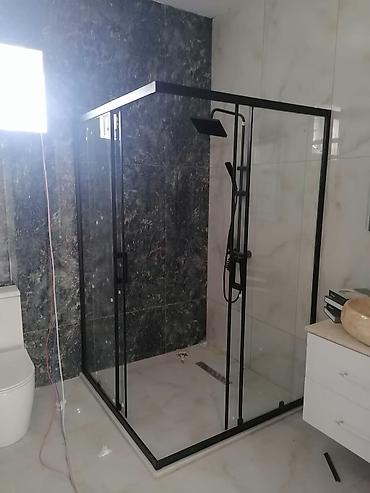 Duş kabinaları, arakəsmələr: Yeni Arakəsmə, Künc üçün, Ödənişli çatdırılma — 30
