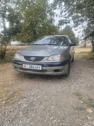 Toyota: Toyota Avensis: 2001 г., 2 л, Механика, Дизель, Седан