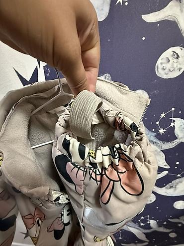 mn m: Детский зимний комбинезон H&M Disney - Размер: EUR 80 (US 12M; — 4