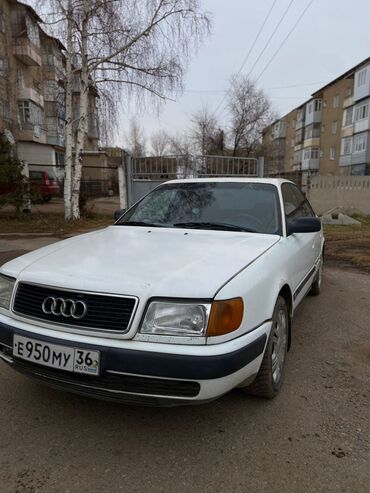 Audi: Audi 100: 1992 г., 2, Механика, Бензин, Седан