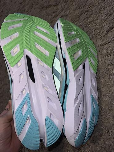Patike: ADIDAS Adistar BYD Women's road running shoes vel.40, cm 25 — 11