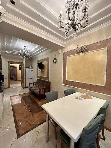 Продажа квартир: 3 комнаты, 120 м², 4 этаж — 8