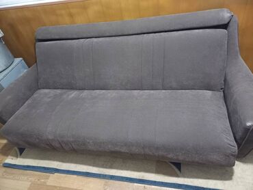 мебель диван угловой: Түсү - Күрөң, Колдонулган