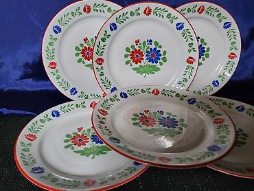 Ostali antikviteti: Tanjiri 1 madarski Alfrodi porcelan 1968 do 1987god. Tanjiri — 3
