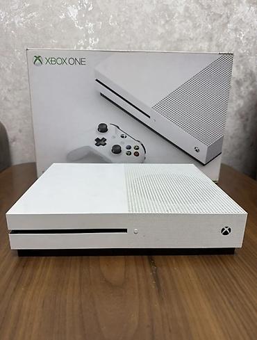 xbox classic: Xbox One S 1TB (White) oyun konsolu desti Hediye verilir FORZA 5 oynu — 5