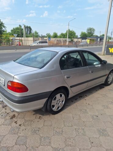 купить запчасти опель омега б: Toyota Avensis: 1999 г., 1.8 л, Механика, Бензин, Седан