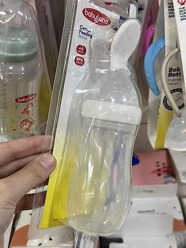 бутылочка для кормления: Пластиковая бутылочка Babyland для кормления кашами (+6 месяцев) - — 1