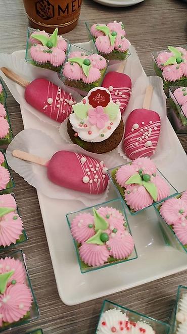 cake: Делаю на заказ цена 120 за шт Десерты “эскимо” на палочке в глазури — 1