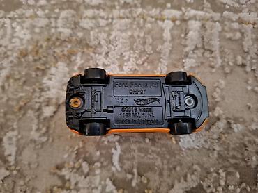 hot: Hot Wheels Ford Focus RS (DHP07) - Металлическая машинка-миниатюра — 1