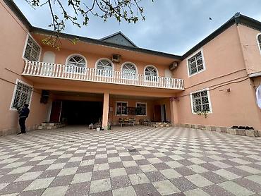 100 manata kiraye evler ayliq: Xalqlar da həyət evi tələbə və işləyən xanımlara kirayə verilir 180 — 3