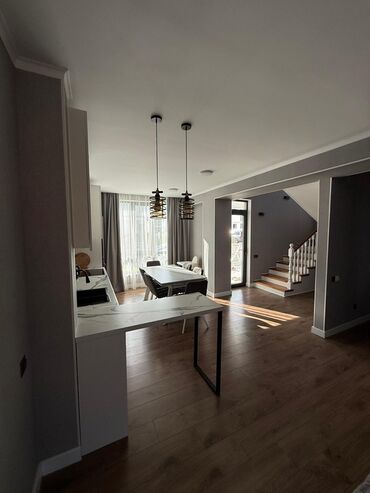 Продажа домов: Коттедж, 136 м², 4 комнаты, Собственник — 19