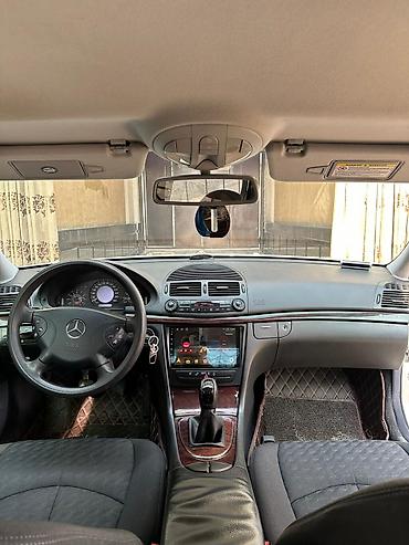 Mercedes-Benz: Mercedes-Benz E-Class: 2002 г., 2.6 л, Механика, Бензин, Седан — 13