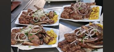 Aşpazlar: Xidmət: Manqal və kabab ustası Təklif edilənlər: - Açıq havada və ya — 12