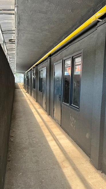 малосемейку: Продается жилое помещение в цокольном этаже. Площадь - 36 кв.м Сделан — 6