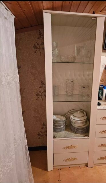 Кровати: Б/у, Комод, Азербайджан