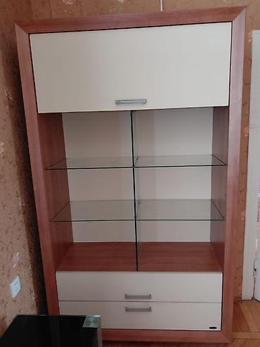 Mebel dəsti – vitrinlər və paltar şkafı - 4 qapılı paltar şkafı