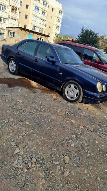 продажа машин срочно: Mercedes-Benz : 1998 г., Автомат, Бензин, Седан